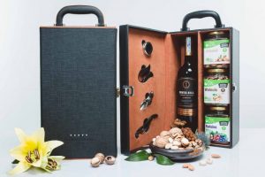 Vỏ hộp quà da mang đến tạo hình sang chảnh